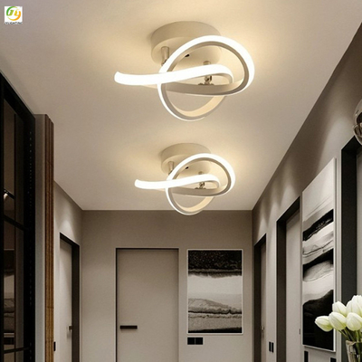 لامپ سقفی ال ای دی ساده آلومینیومی مدرن که به شکل منحنی ساخته شده است